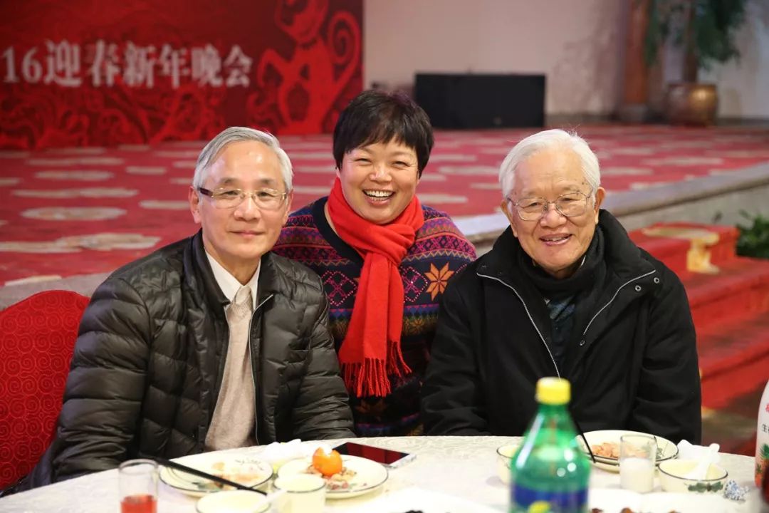 1-22022P9232I53 首页 - 菲律宾亚星国际官方网站