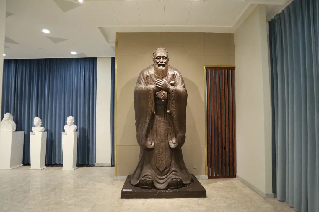 ��ҳ - ���ɱ����ǹ��ʹٷ���վ