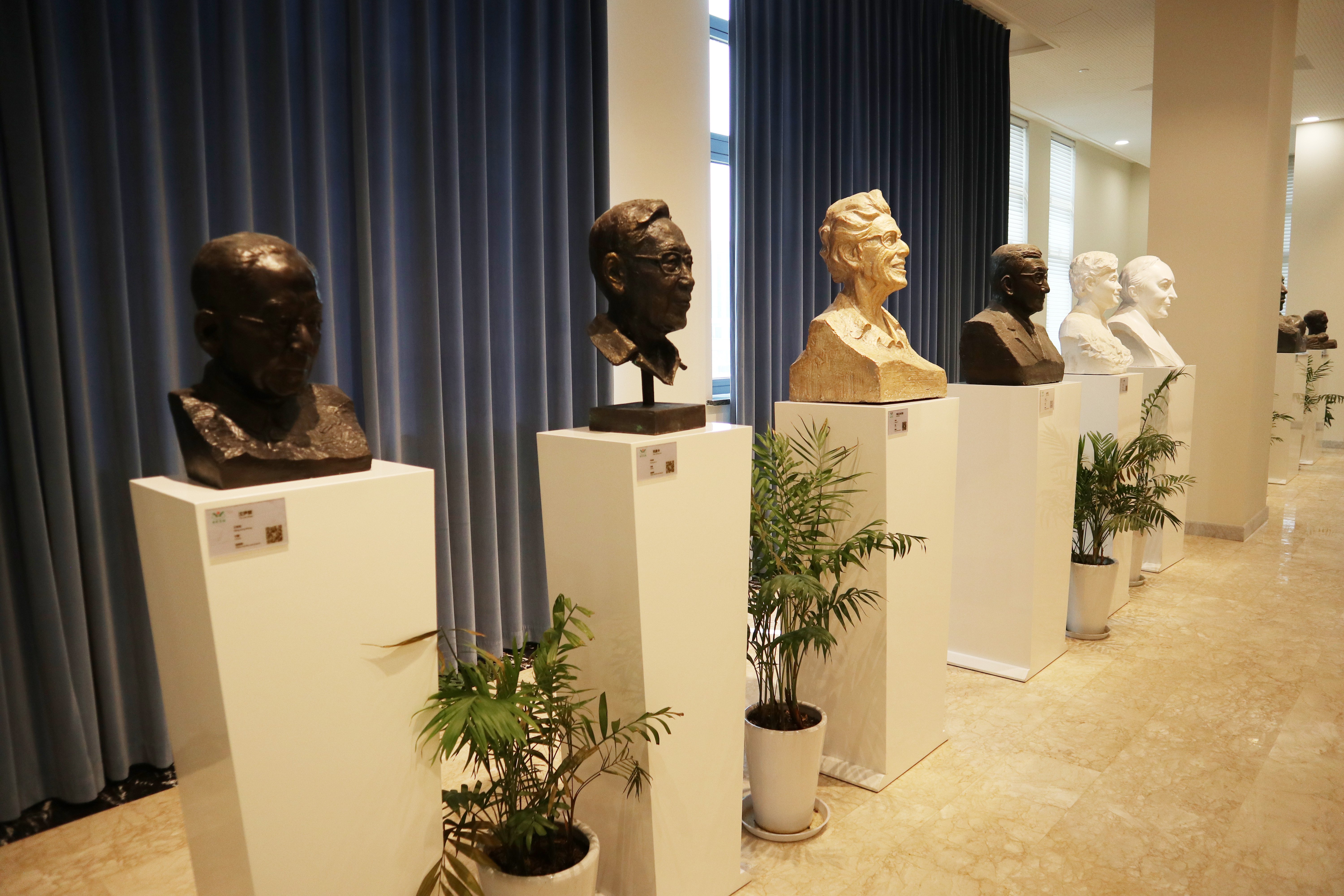 ��ҳ - ���ɱ����ǹ��ʹٷ���վ